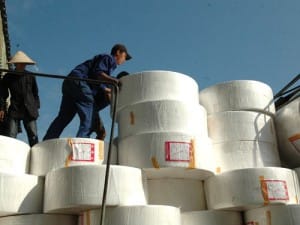 Ngành giấy đang tìm thế cân bằng 1 Ngành giấy đang tìm thế cân bằng
