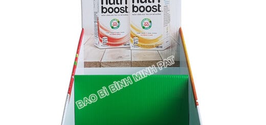kệ giấy trưng bày sữa Nutri boost